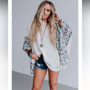 NWOT | Fallon Embroidered Sleeve Poncho | Ivory | One Size